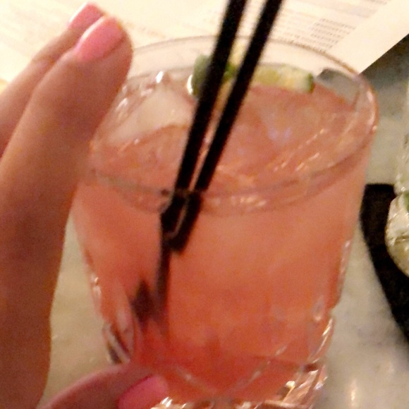 Meet your Posher. - Picture 1 of 1